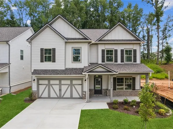 5556 Keswick Dr, Flowery Branch, GA 30542