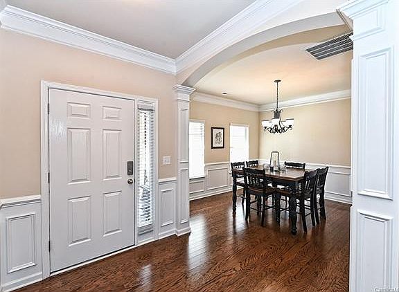 2nd image of 6208 Kilchurn Dr