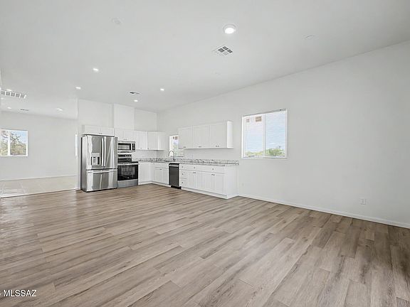 5th image of 8895 S Marstellar Rd