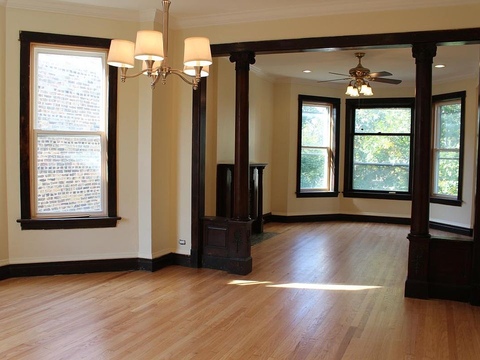 1st image of 2119 N Sawyer Ave