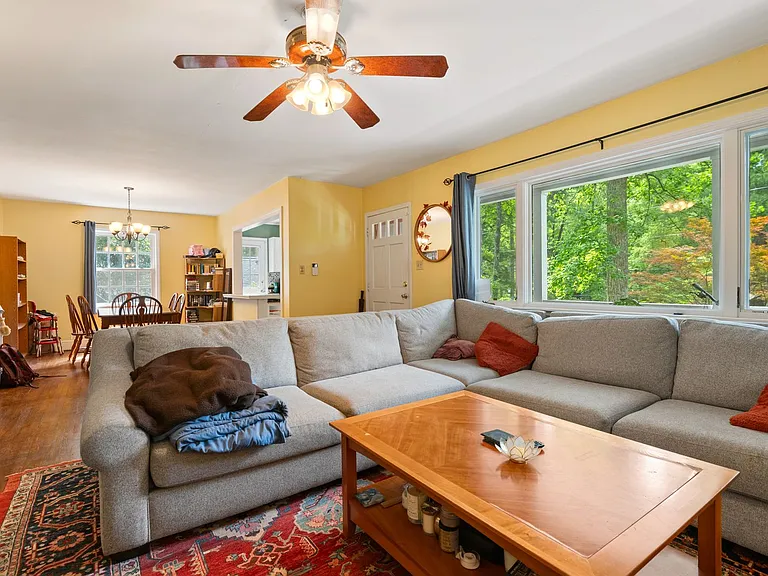 3002 Medlin Dr — Photo 20