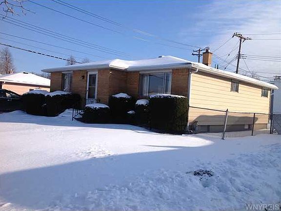2nd image of 74 Barone Cir