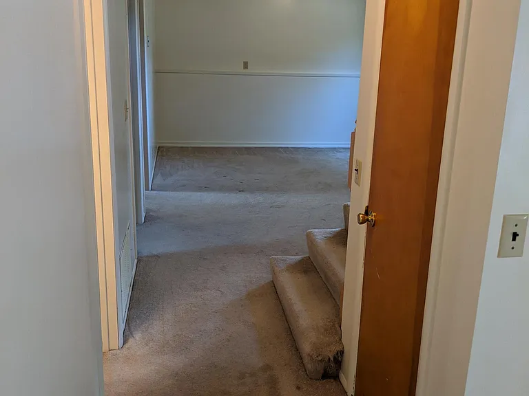 3302 Wagon Wheel Rd — Photo 35
