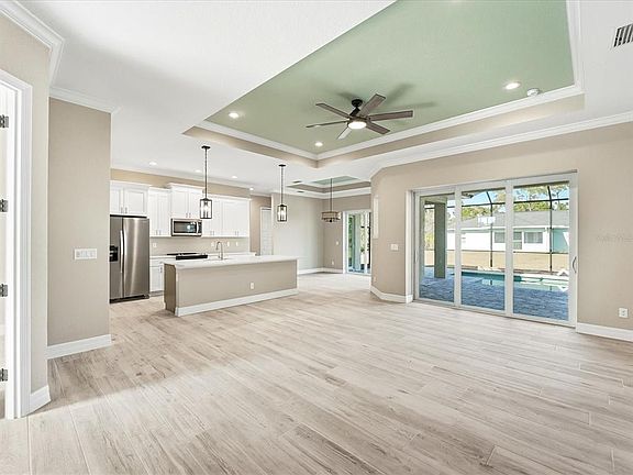 4th image of 13364 Rayburn Ln