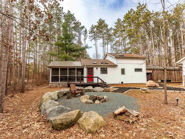 E3988 Martal Way, Spring Green, WI 53588