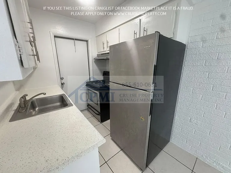 Beezy - 1751 NE 31 St — Photo 39