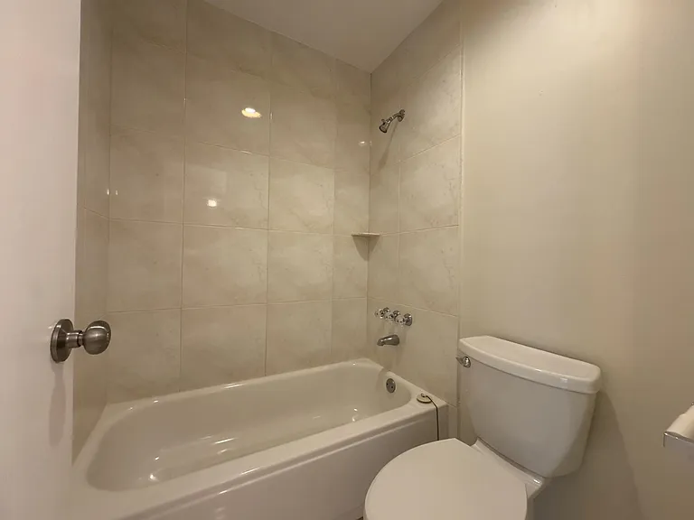 2800 Fiore Way #201 — Photo 10
