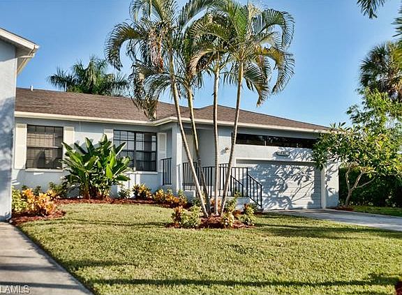 2nd image of 6302 Plumosa Ave