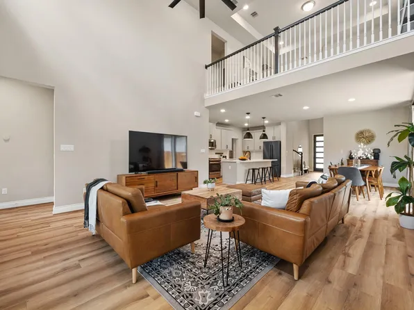 2632 Grizzly Way, Leander, TX 78641
