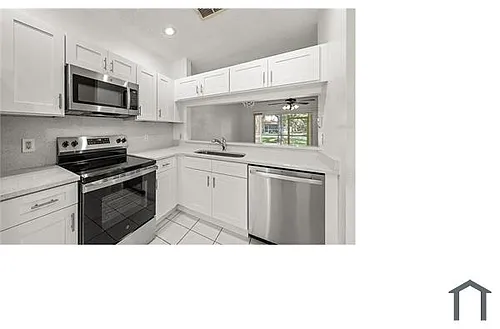 8612 Hunters Key Cir Photo 1 8612 Hunters Key Cir Photo 1