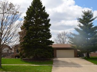 13736 W Ironwood Cir, Homer Glen, IL