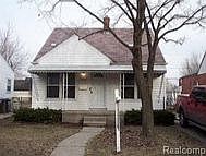6744 Warwick