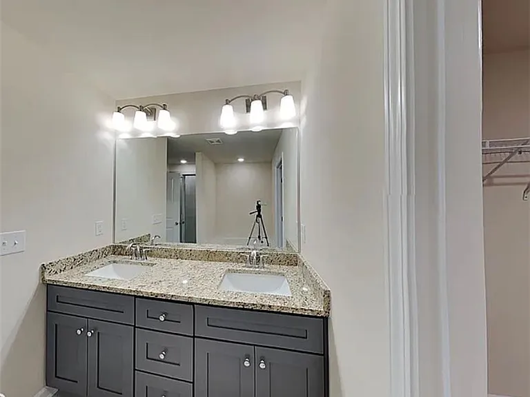 61 Dewey Rd — Photo 12