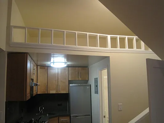 Rented by Peter Ashe | media 23
