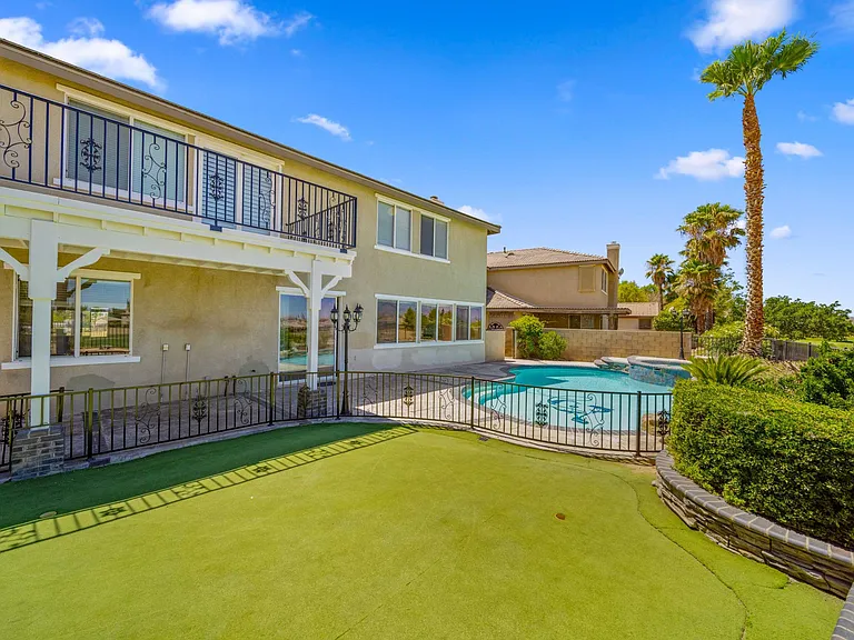 3121 Club Rancho Dr — Photo 48