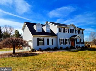 4589 Dave Rill Rd, Hampstead, MD 21074