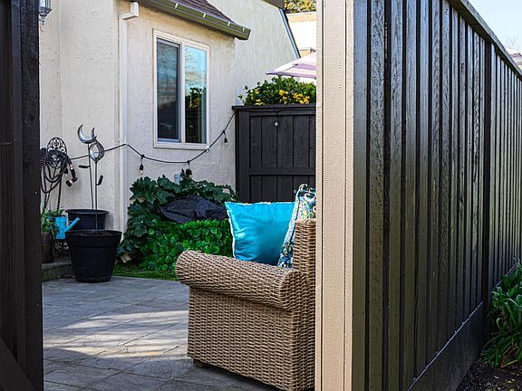 3rd image of 1816 Primavera Court