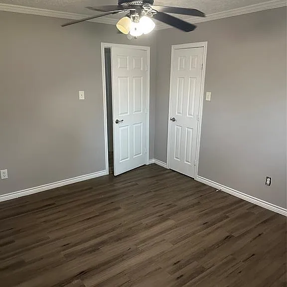 228 Oak Manor Dr — Photo 21
