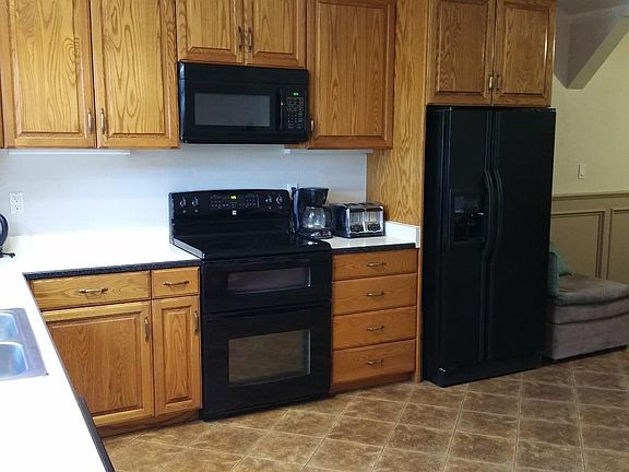 2nd image of 221 Gregory Lane