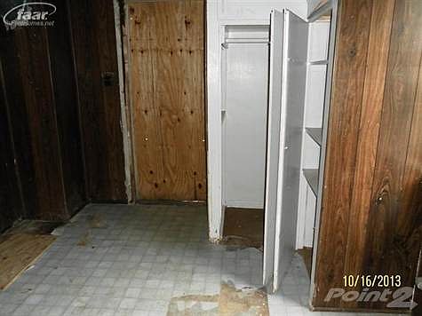 5th image of 218 E Alma Ave