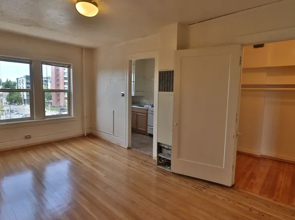 The Adelaide Apartments, 1315 NE 47th St APT Q, Seattle, WA 98105