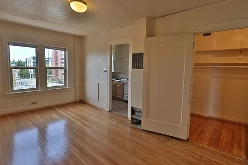 The Adelaide Apartments Photo 1