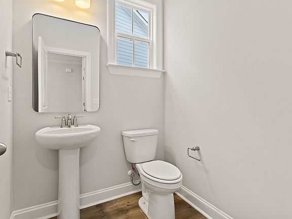 4th image of 112 Bucklick Creek Ct
