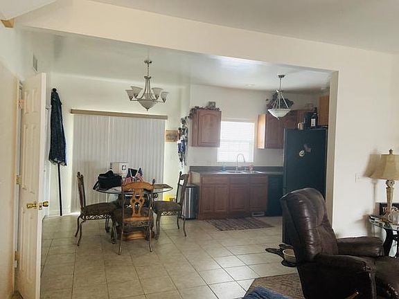 2nd image of 513 Oakley Ave #B