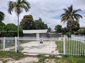 2971 NW 132nd Ter, Opa Locka, FL