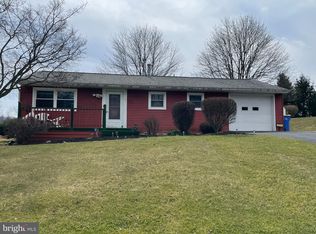8185 Somerset St, Hummelstown, PA 17036