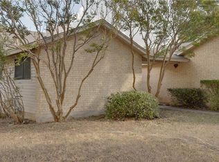 400 Yucca Dr, Round Rock, TX 78681