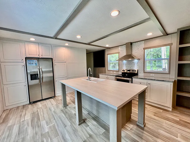 8189 Oyster Factory Rd — Photo 10