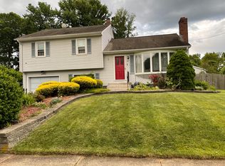 86 Bradley St, East Hartford, CT 06118