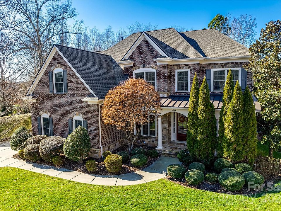 1st image of 1257 Stacey Ln
