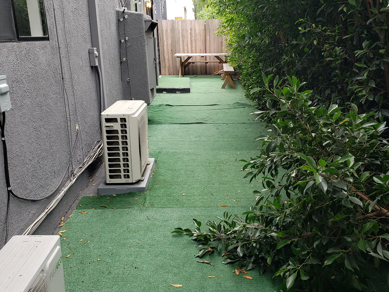 3 bed, 1900 sqft, $5,300 — Photo 3