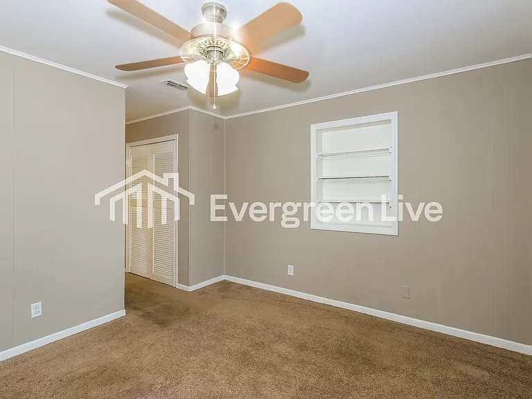 1919 Williams Dr — Photo 9