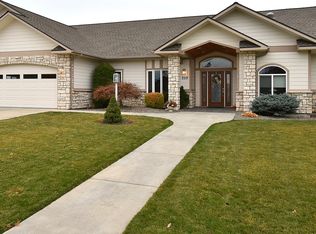 209 Panorama Dr, Moscow, ID 83843