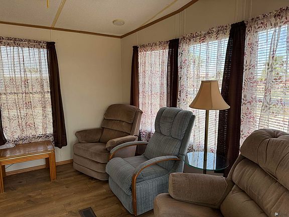 5th image of 13697 E 49th Ln