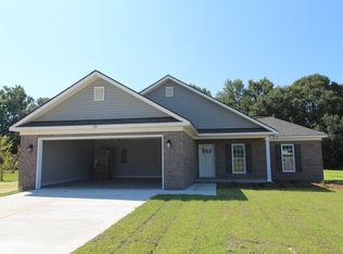 104 Sunfield Station Dr, Statesboro, GA 30461