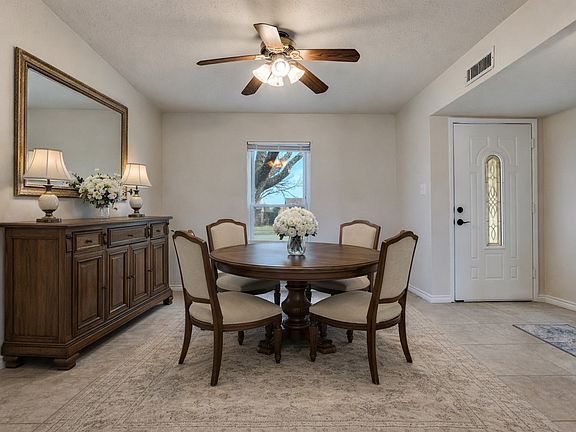 4th image of 1913 Northwind Ct