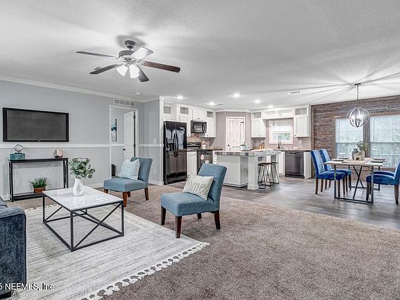 3rd image of 10255 TURPIN Avenue