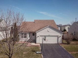 2220 Ashbrook Ln, Plainfield, IL 60586