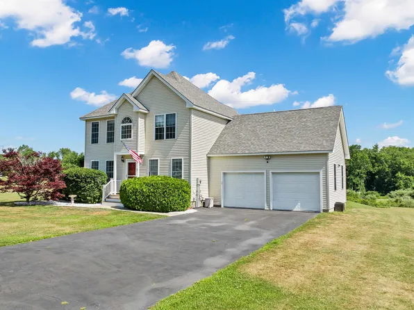 3 Stephen Drive, Stratham, NH 03855