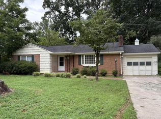 1660 Thompson Dr, Winston Salem, NC 27127