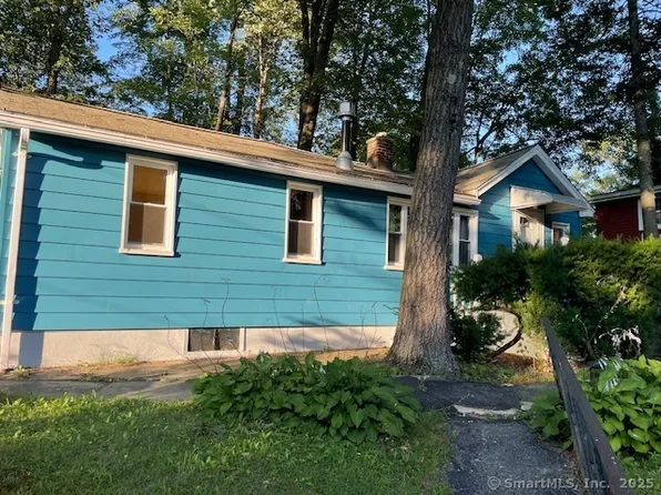 128 Midwood Avenue, Wolcott, CT 06716