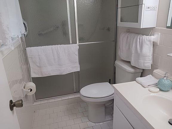Bathroom for Master Bedroom