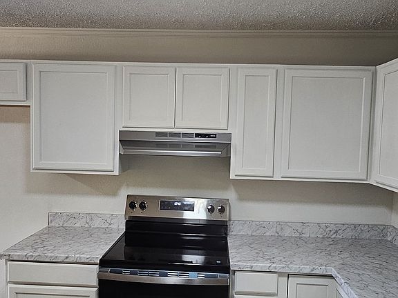 4th image of 110 McVay Dr