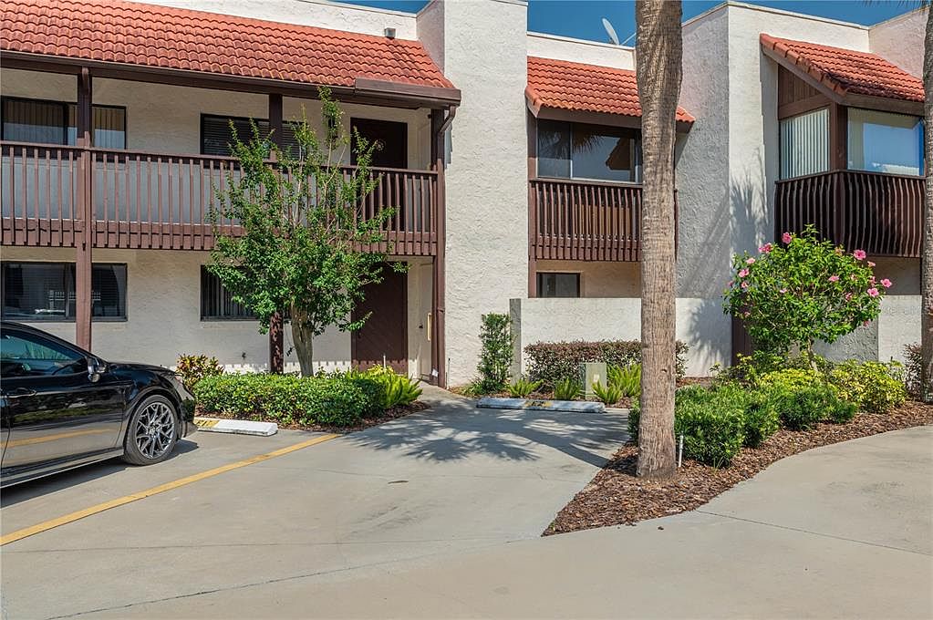 5102 Village Ct #E-2