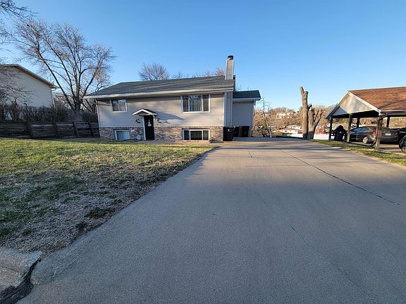 3rd image of 1313-1315 Navaho Cir
