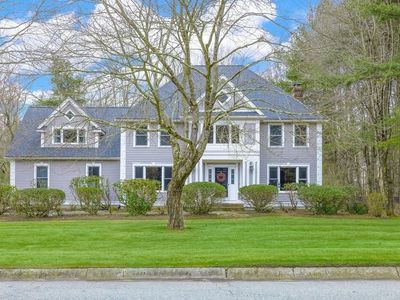 8 Woodhaven Dr, Franklin, MA, 02038